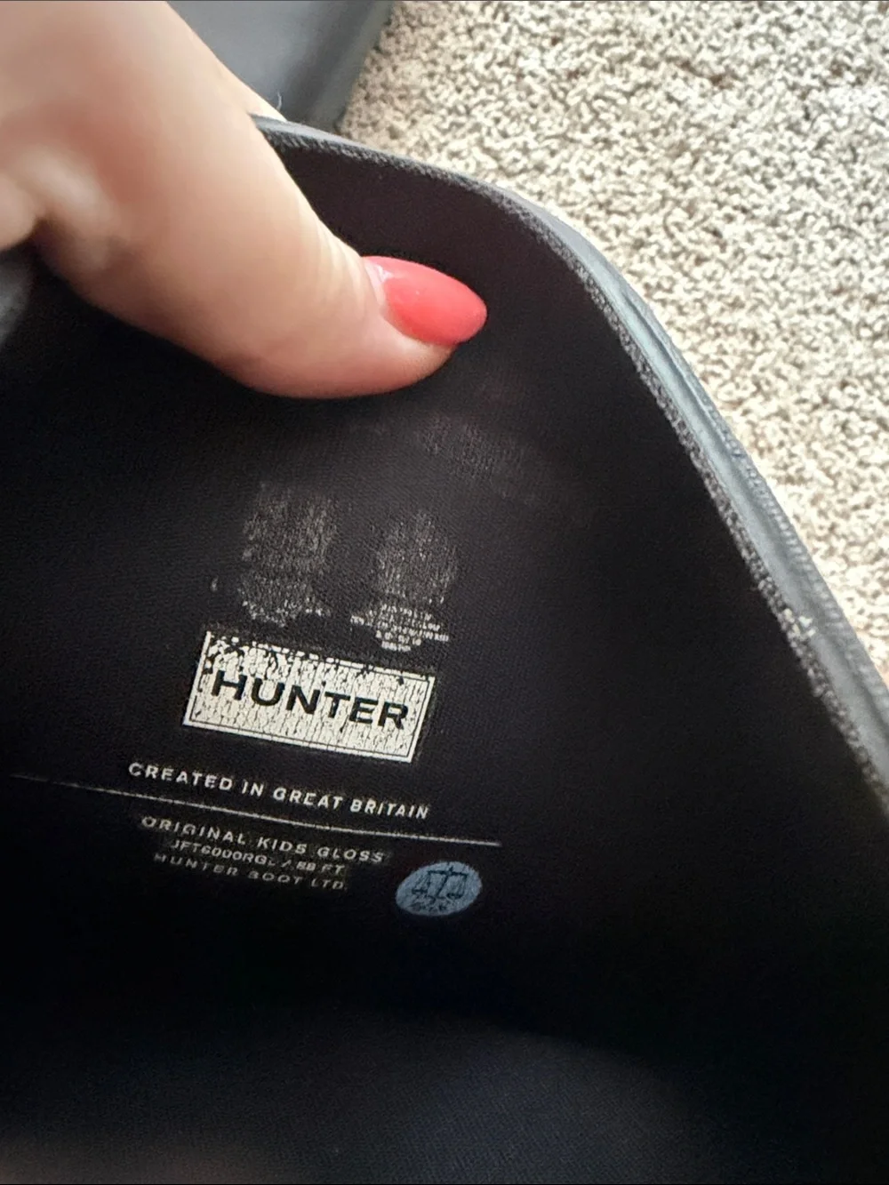 Hunter Black Gloss Kids Rain Boot (Interior View)